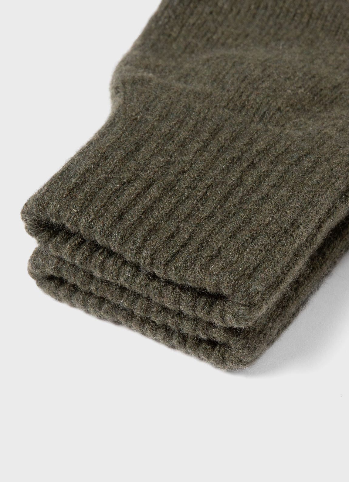 Cashmere Knitted Glove in Dark Moss