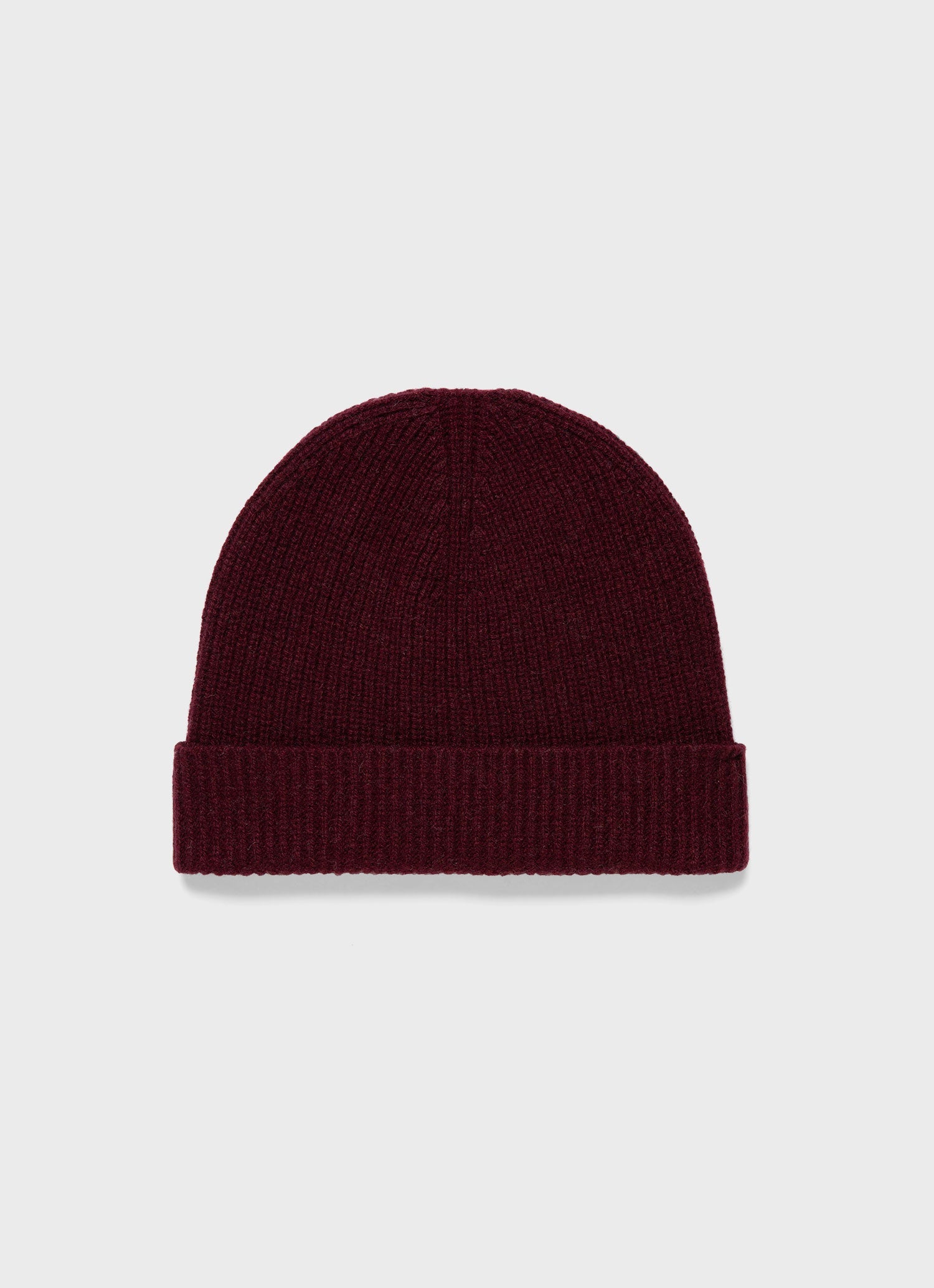 Cashmere Ribbed Hat in Port
