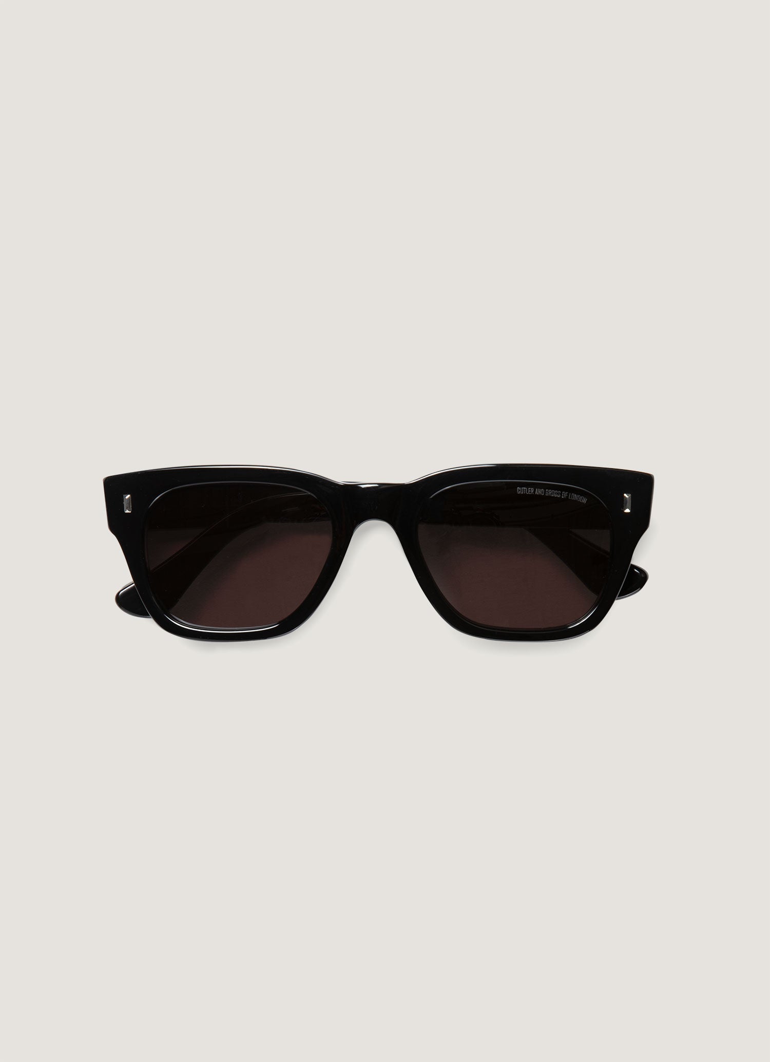 CUTLER & GROSS サングラス Cutler and Gross Sunglasses in Black | Sunspel