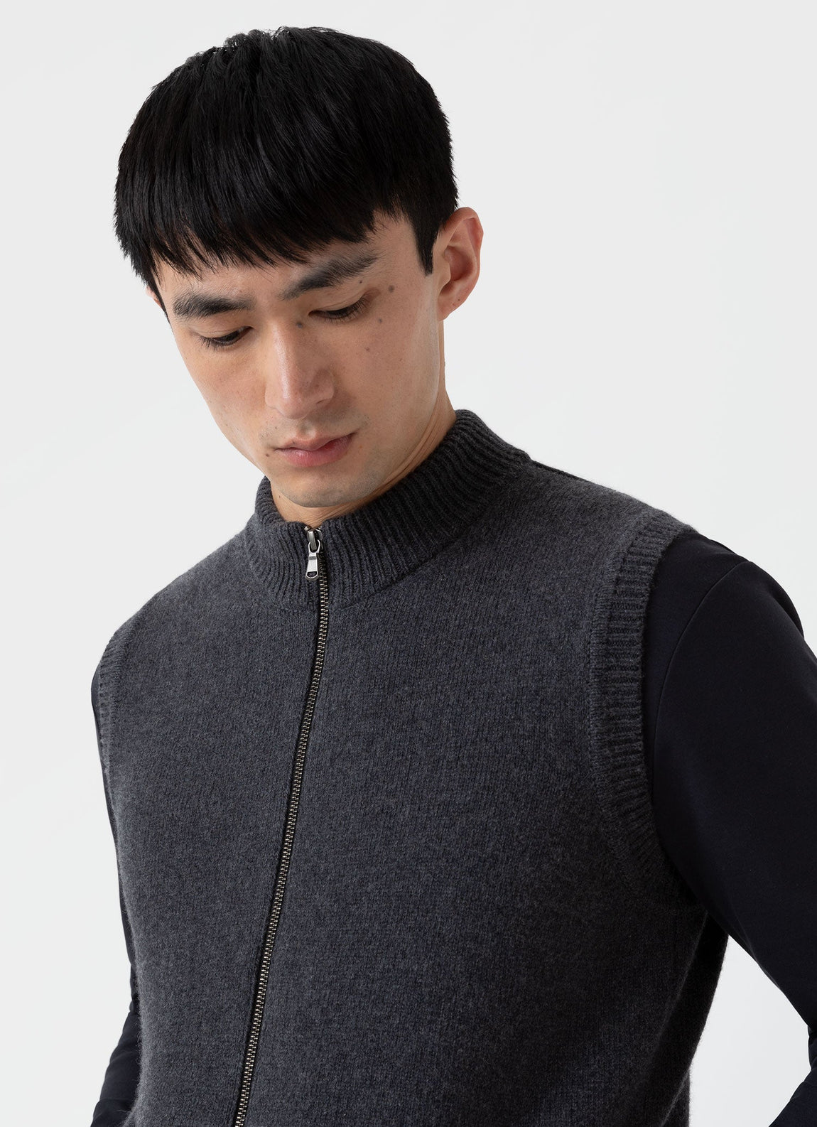 Men's Knitted Gilet in Charcoal Melange