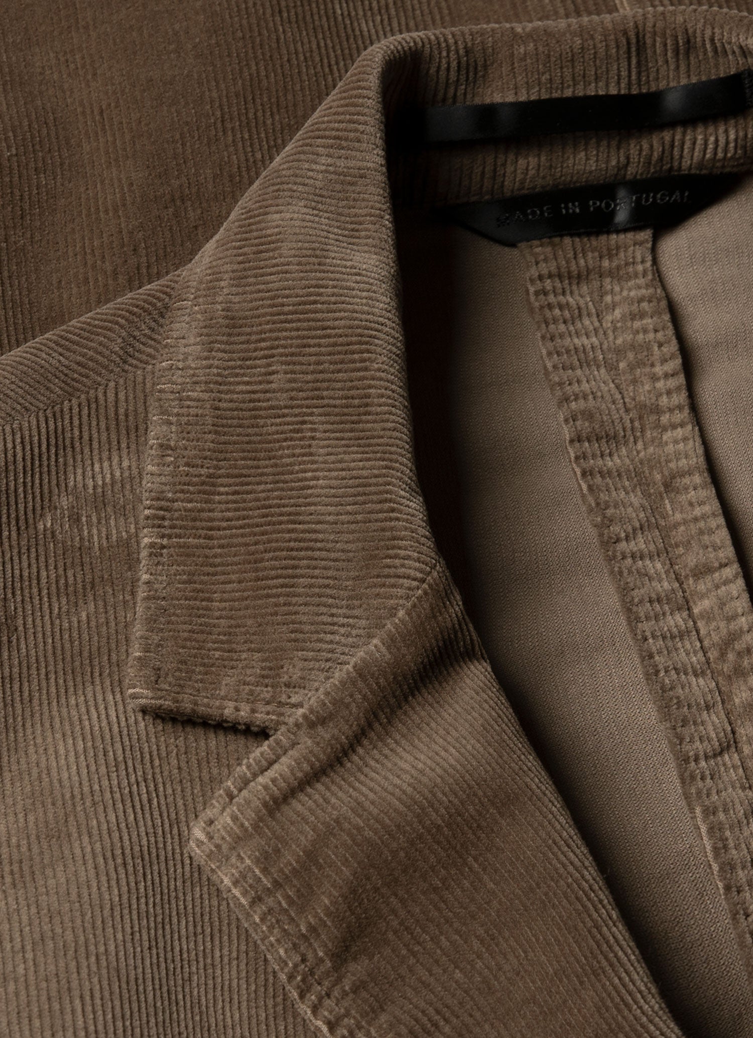 Men's Corduroy Two-Piece Suit in Bark