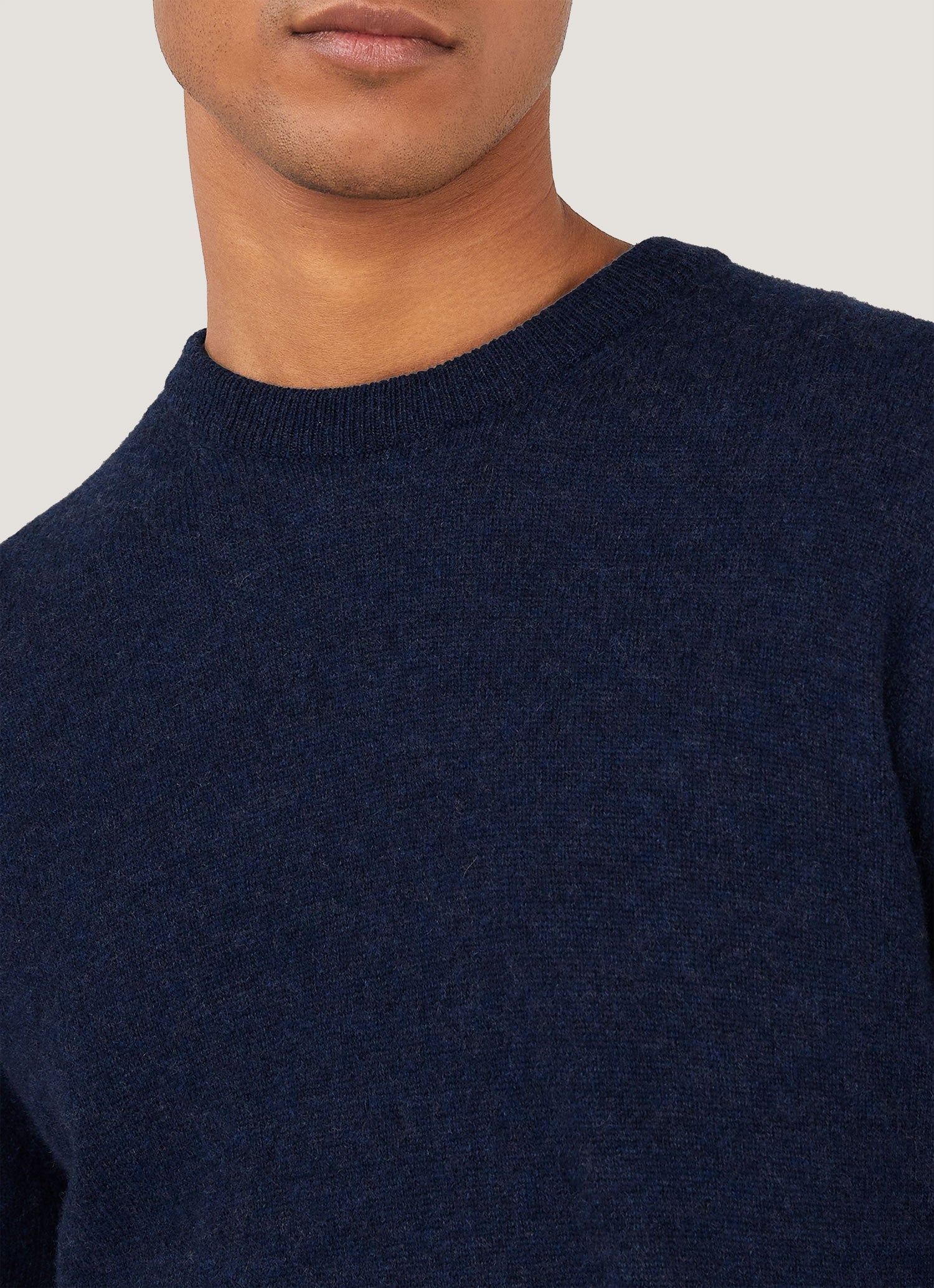 Men's Cashmere Crew Neck Jumper in Navy Melange
