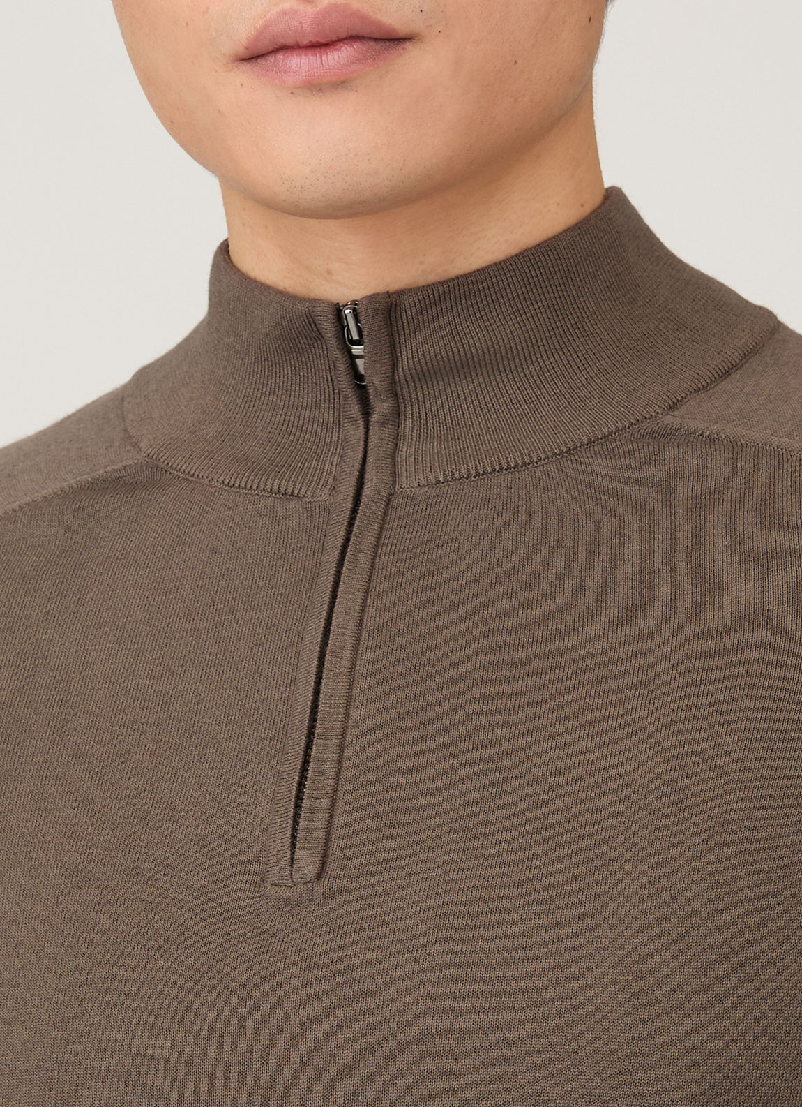 Men's Sea Island Cashmere Half Zip in Bark