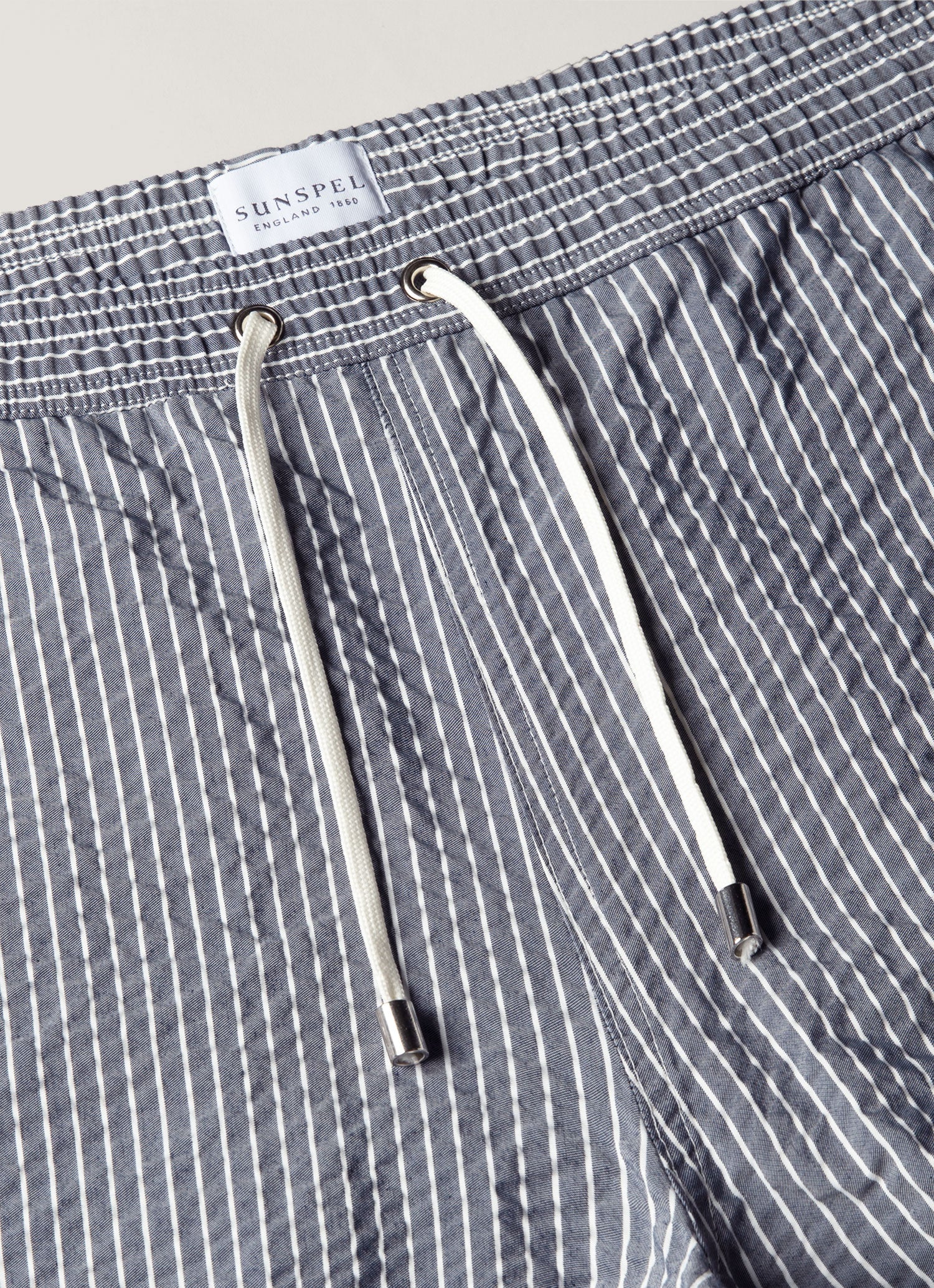 Men's Seersucker Swim Shorts in Navy/White