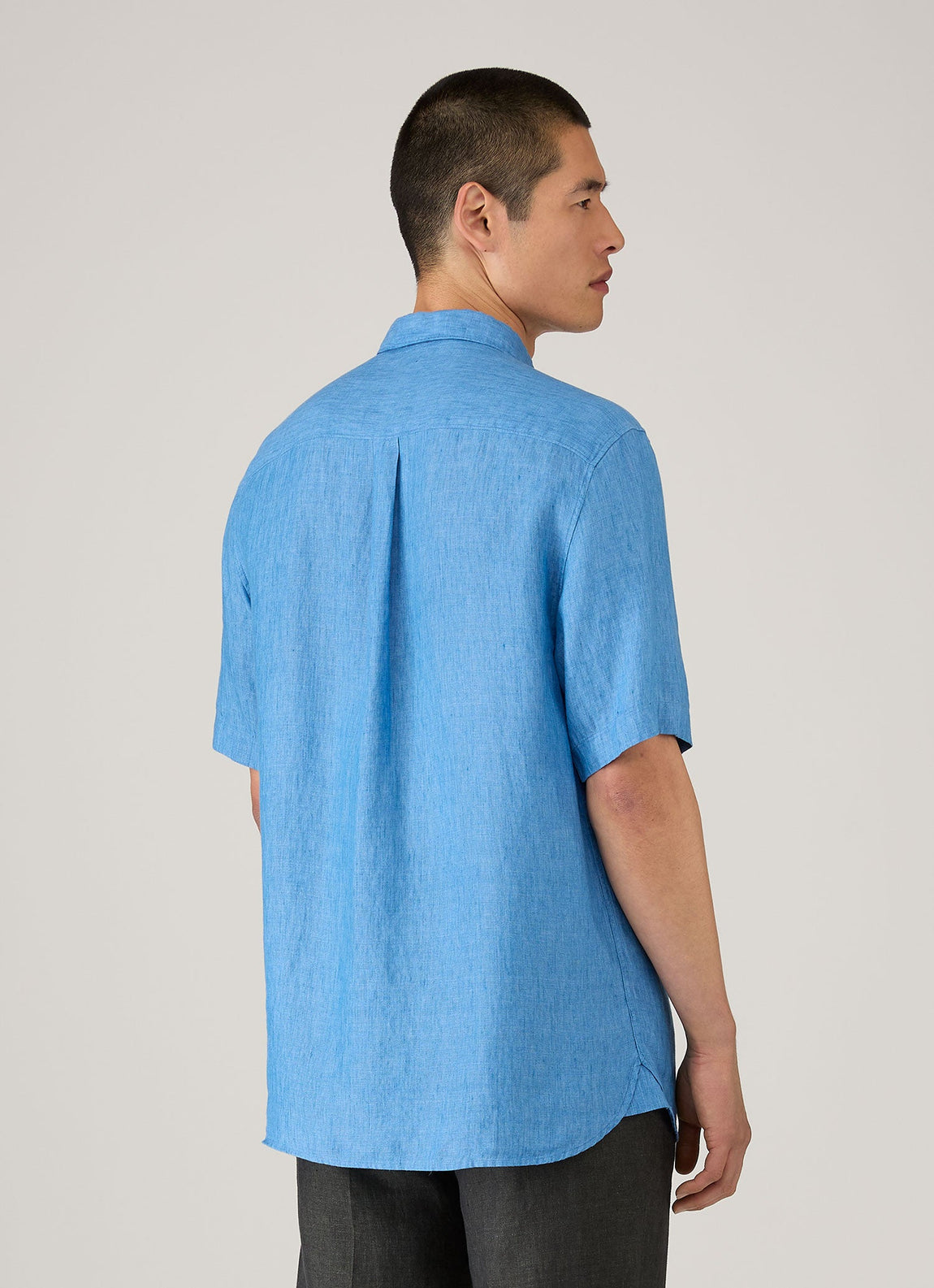 Men's Short Sleeve Linen Shirt in Cool Blue
