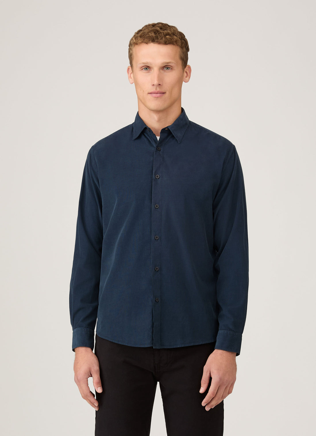 Men's Fine Cord Shirt in Navy