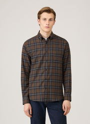 Men's Button Down Flannel Shirt in Bark Check