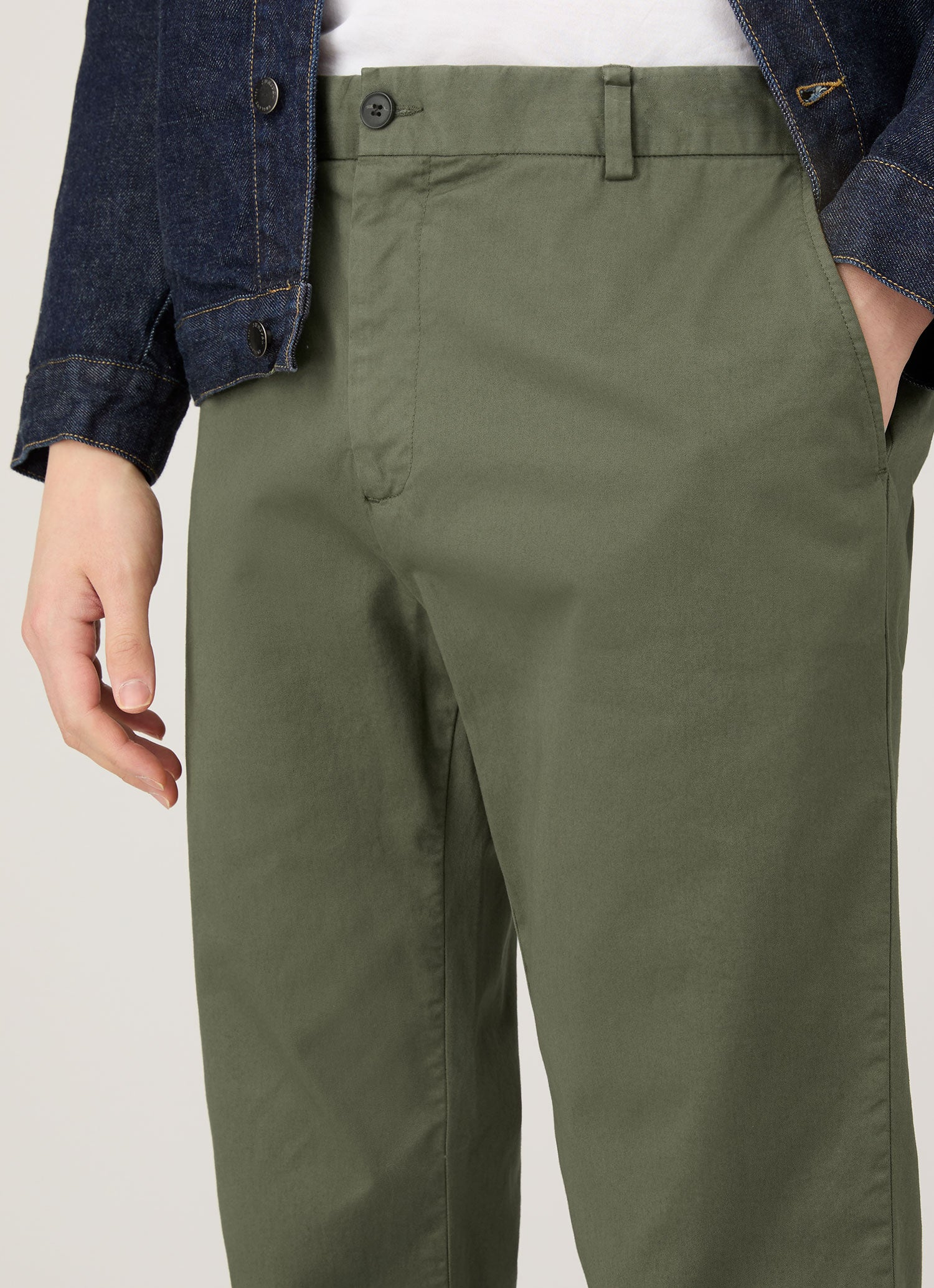 Men's Slim Fit Chino in Khaki