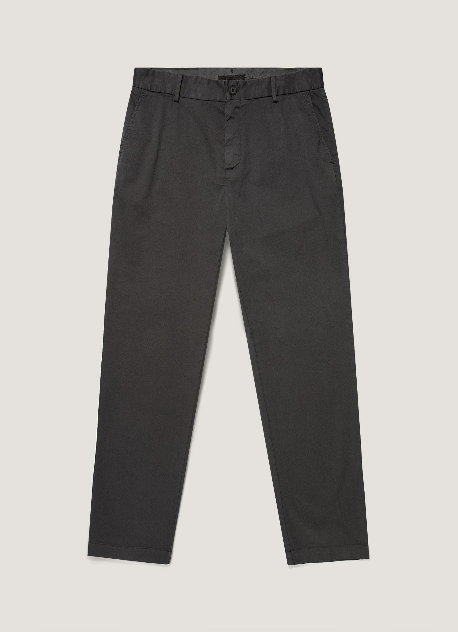 Men's Regular Fit Chino in Anthracite | Sunspel