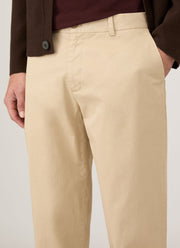 Men's Regular Fit Chino in Light Stone