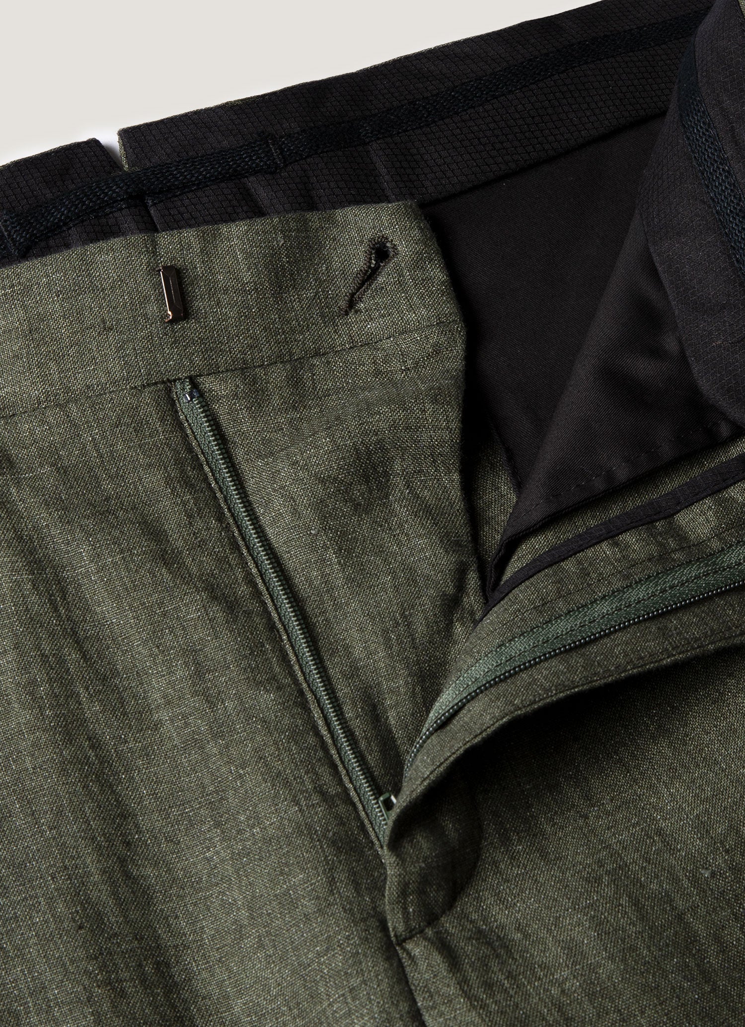 Men's Pleated Linen Trouser in Hunter Green