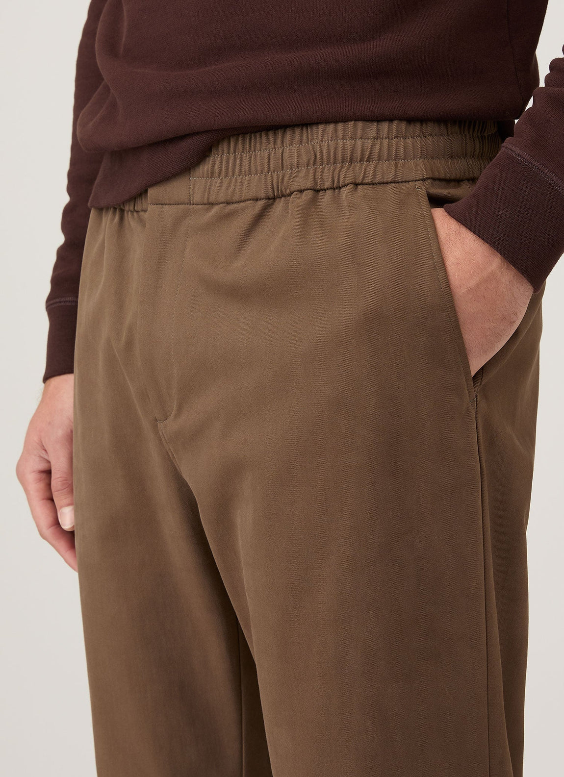 Men's Cotton Cashmere Drawstring Trouser in Dark Stone