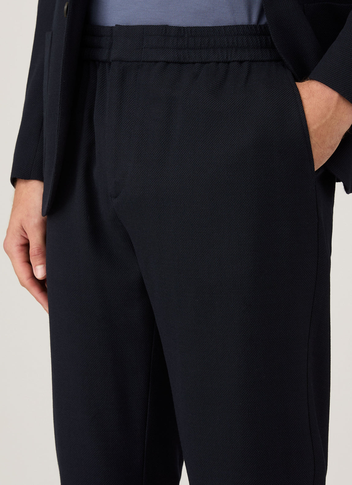 Men's Textured Wool Drawstring Trouser in Navy