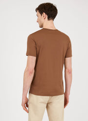 Men's Classic T-shirt in Mushroom