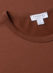 Men's Classic T-shirt in Conker Brown