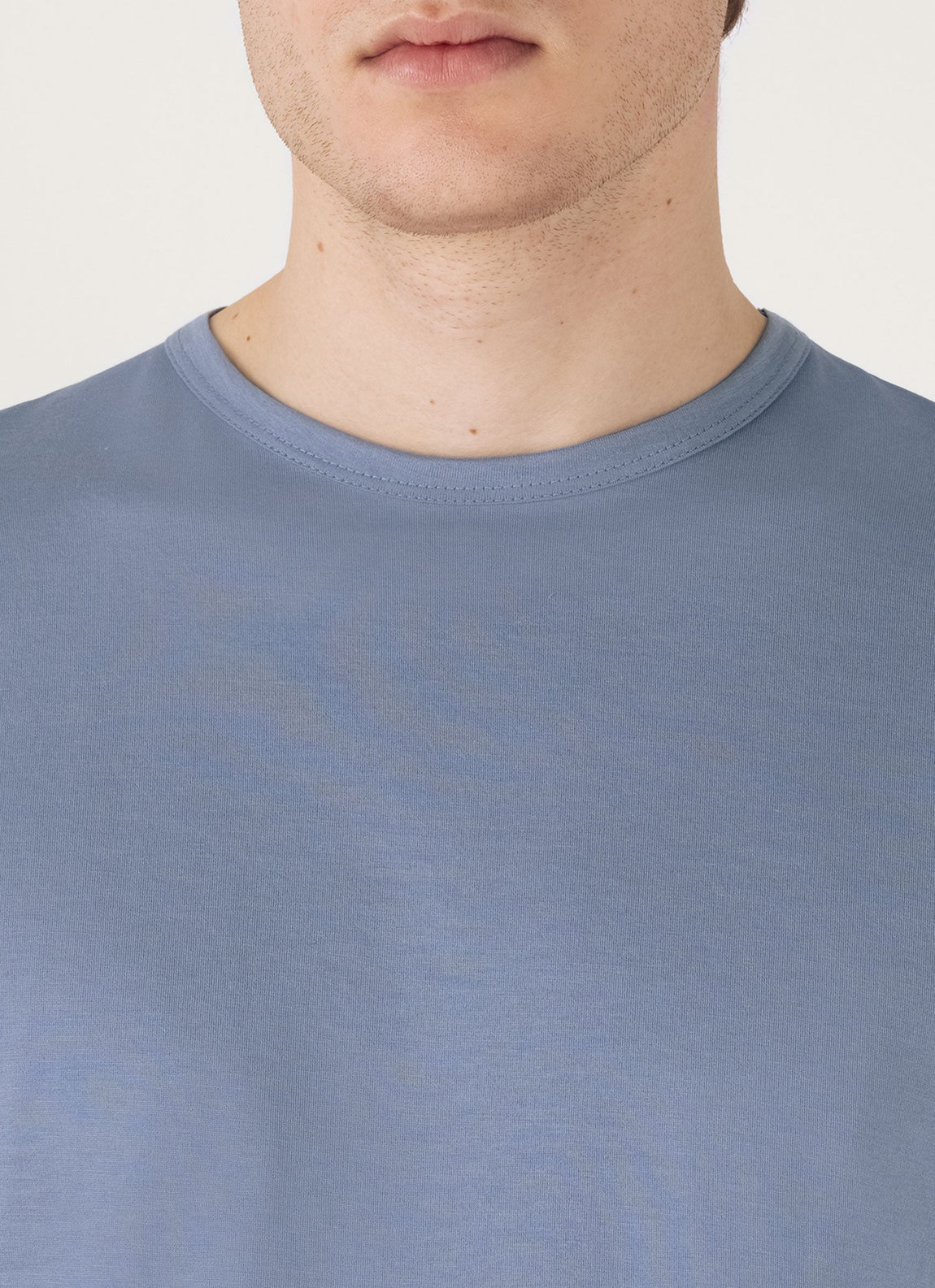 Men's Classic T-shirt in Vintage Blue