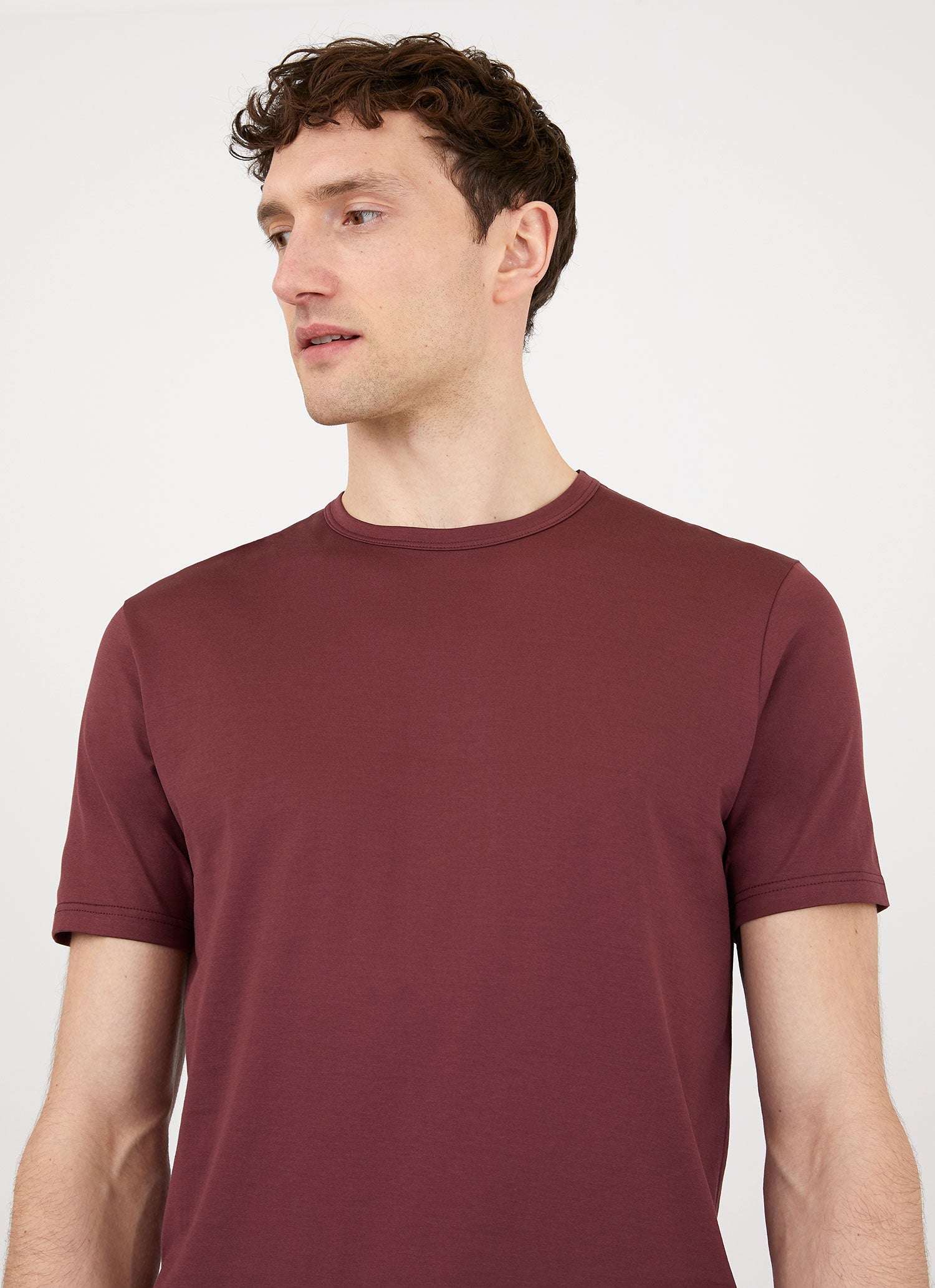 Men's Classic T-shirt in Oxblood