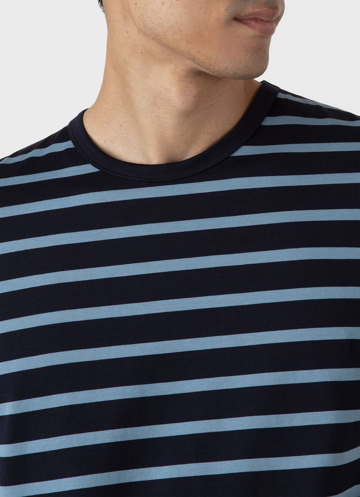 Men's Classic T-shirt in Navy/Como Blue Breton Stripe
