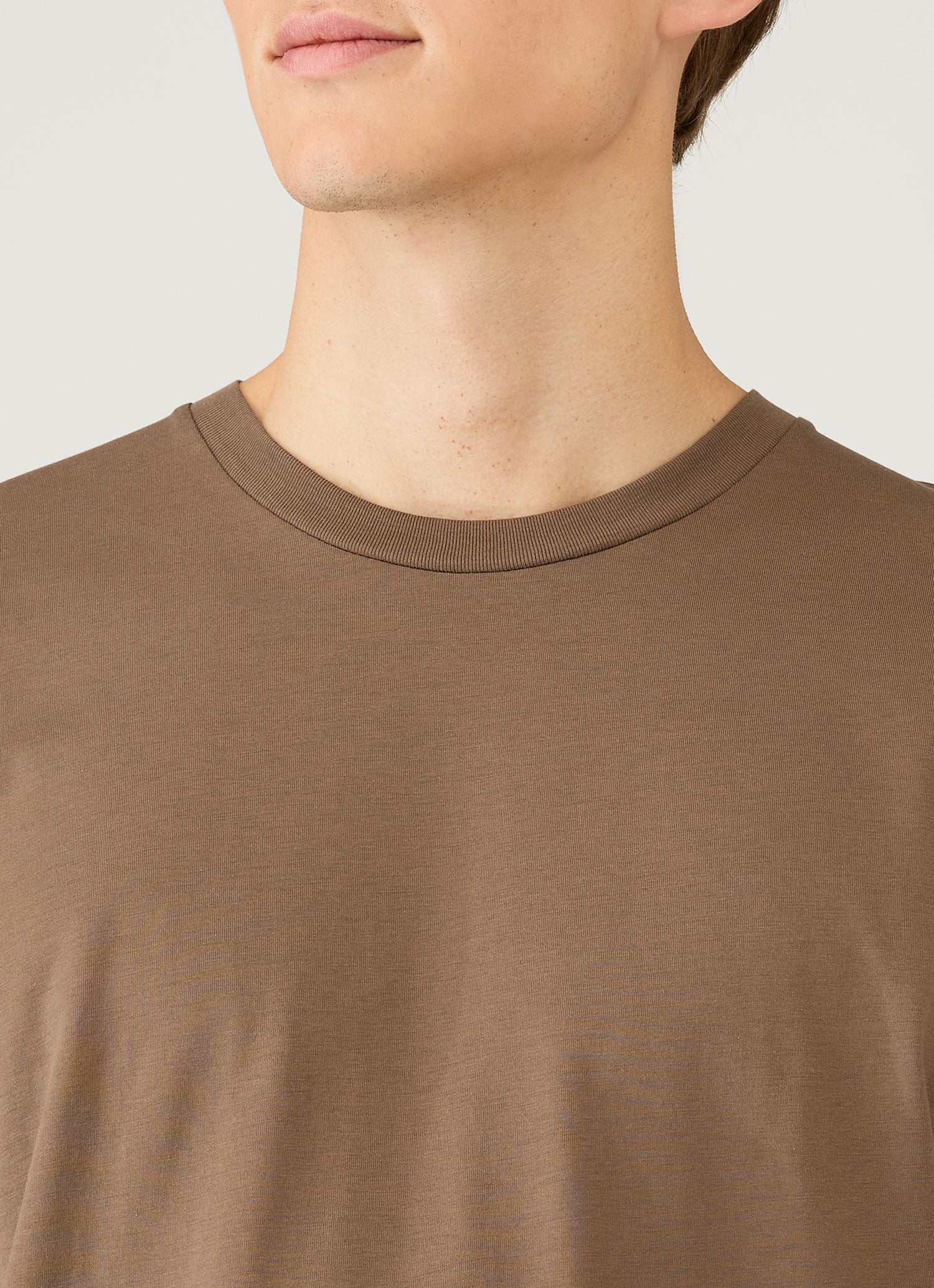 Men's Riviera Midweight T-shirt in Dark Cedar