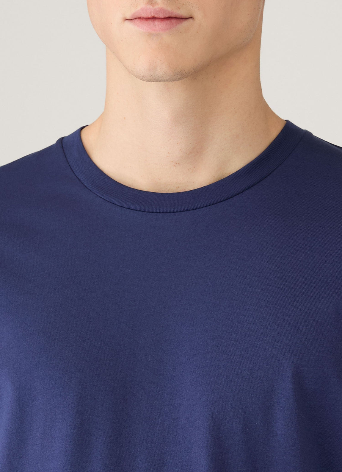 Men's Riviera Midweight T-shirt in Ink Blue
