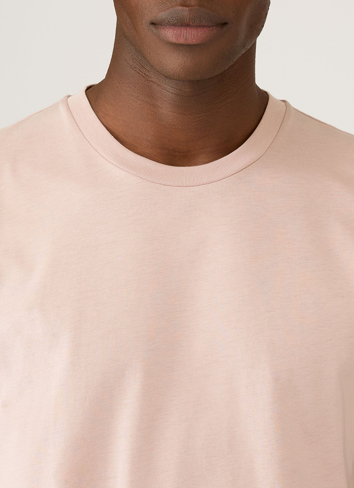 Men's Riviera Midweight T-shirt in Pale Pink