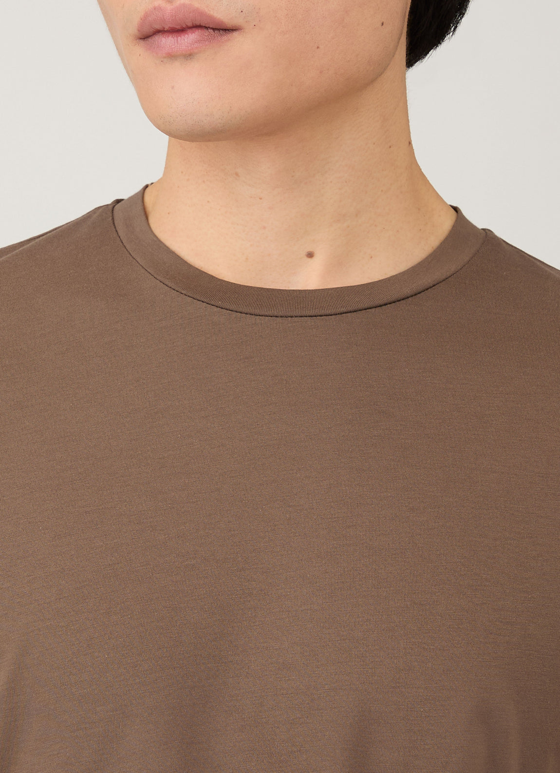 Men's Riviera Midweight T-shirt in Bark