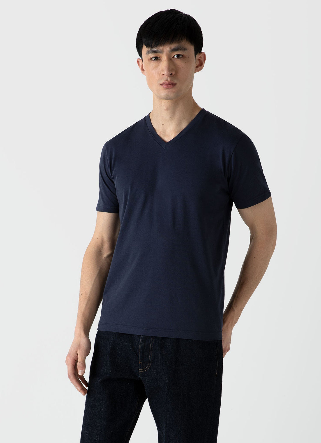 Men's Riviera V-neck T-shirt in Navy