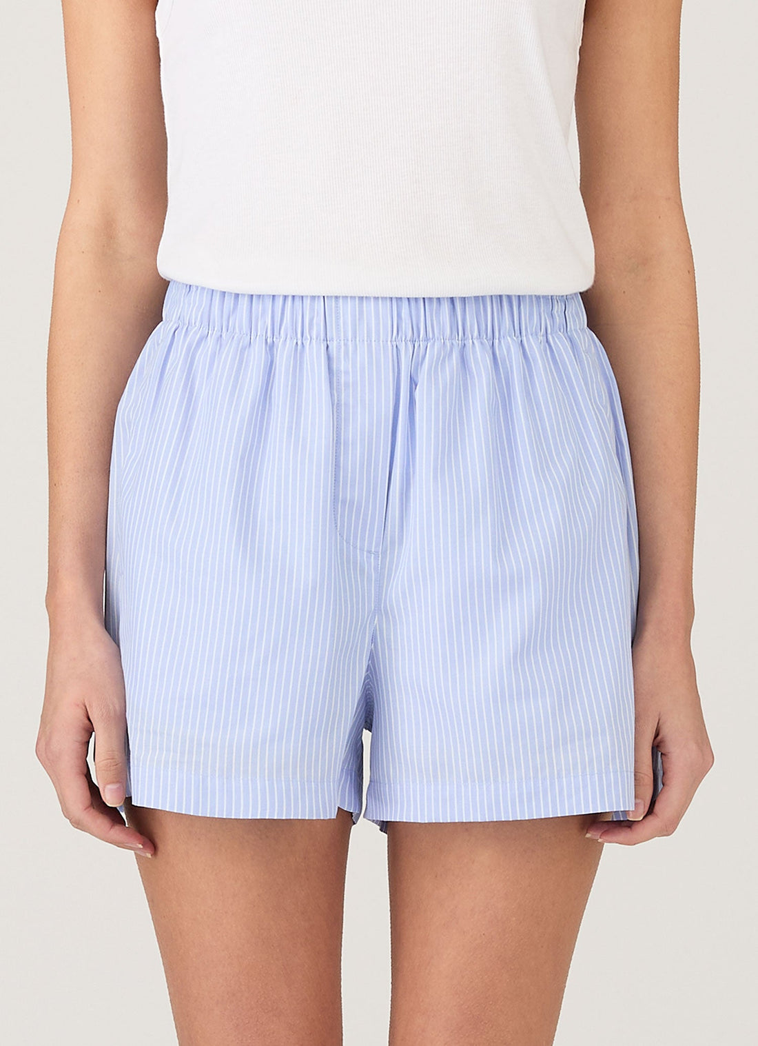 Women's Relaxed Poplin Boxer Short in Pale Blue/White