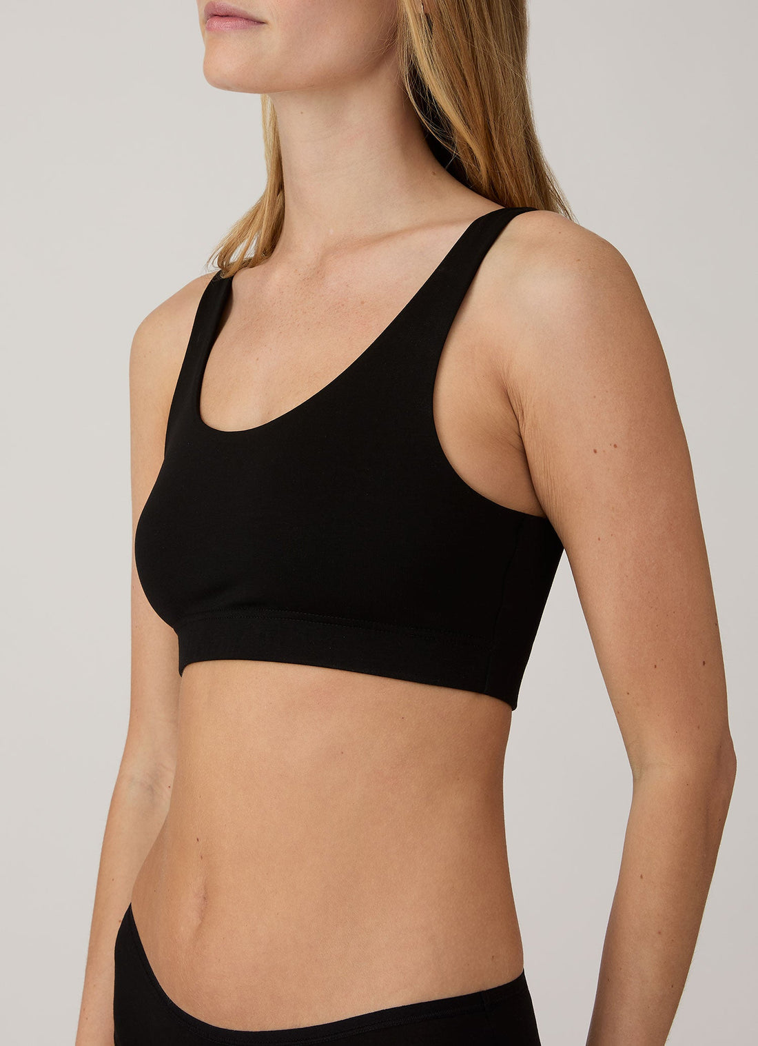 Women's Tencel™ Scoop Bralette in Black
