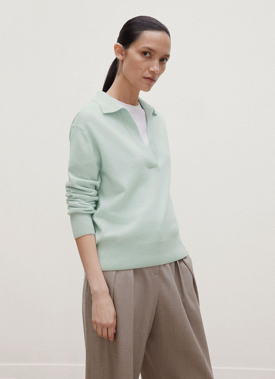 Women's Cashmere Polo Shirt in Light Green
