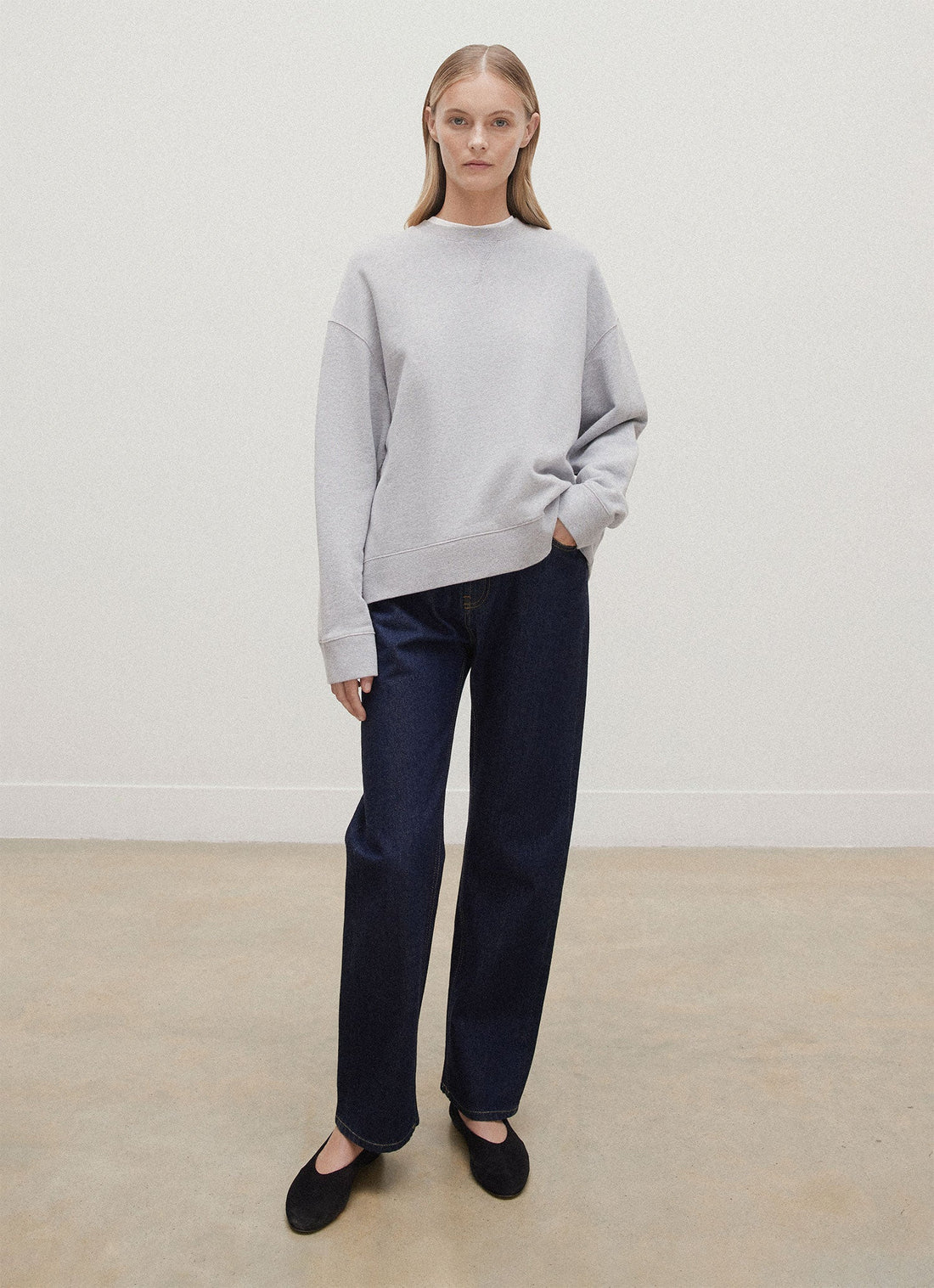 Relaxed Loopback Sweatshirt