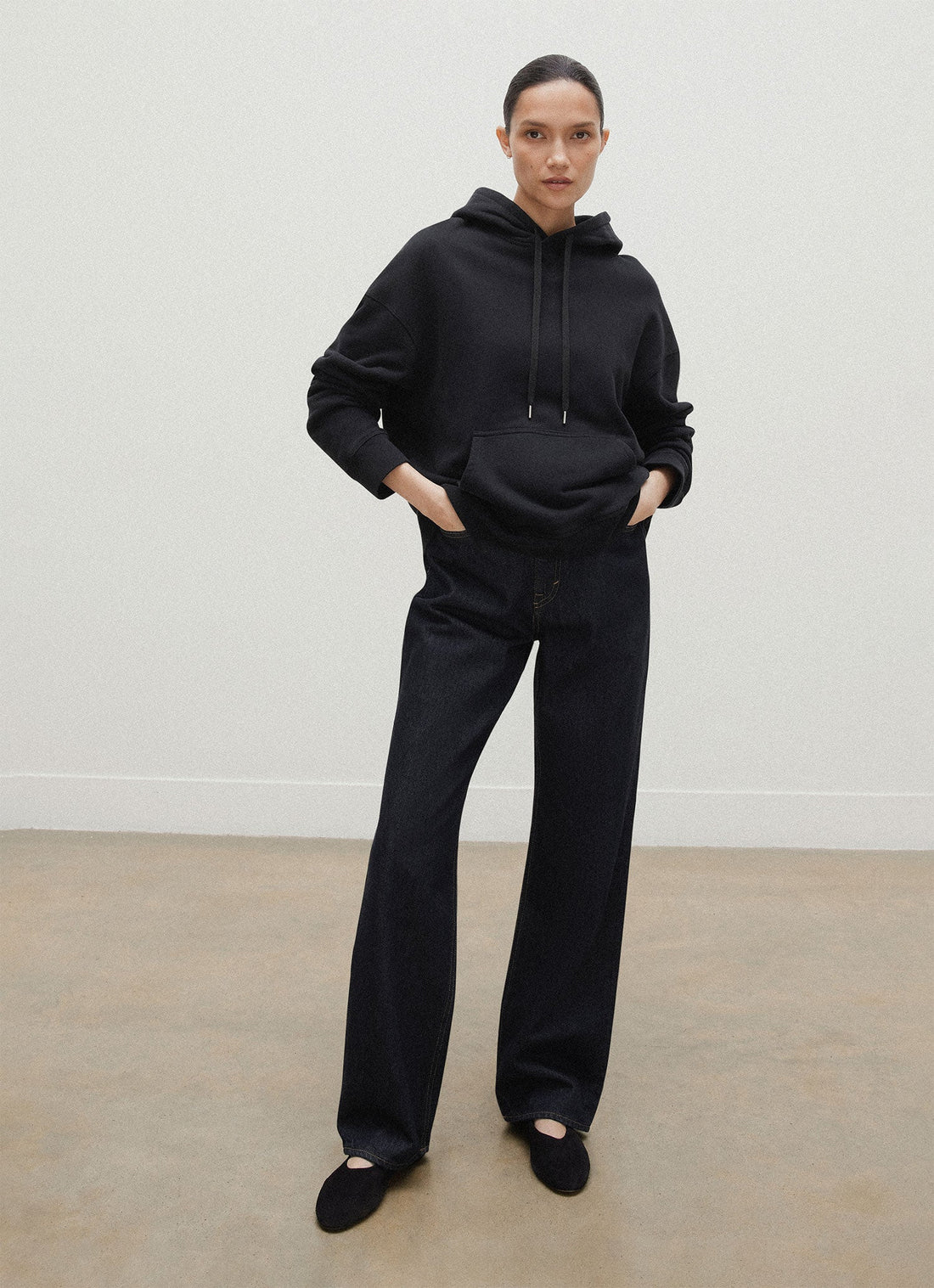 Relaxed Loopback Hoodie