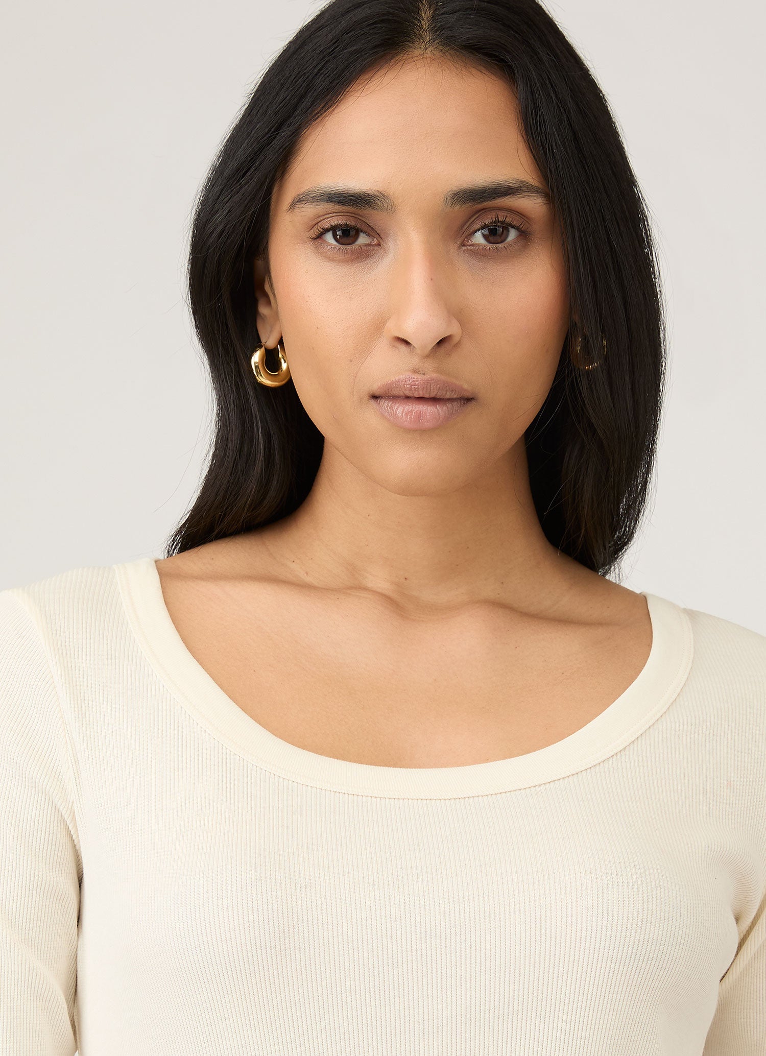 Women's Ribbed Scoop Neck T-shirt in Ecru