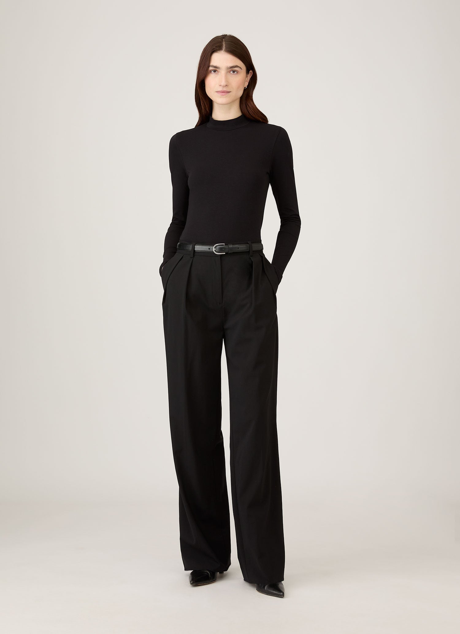 Women's Stretch Cotton Mock Neck Top in Black