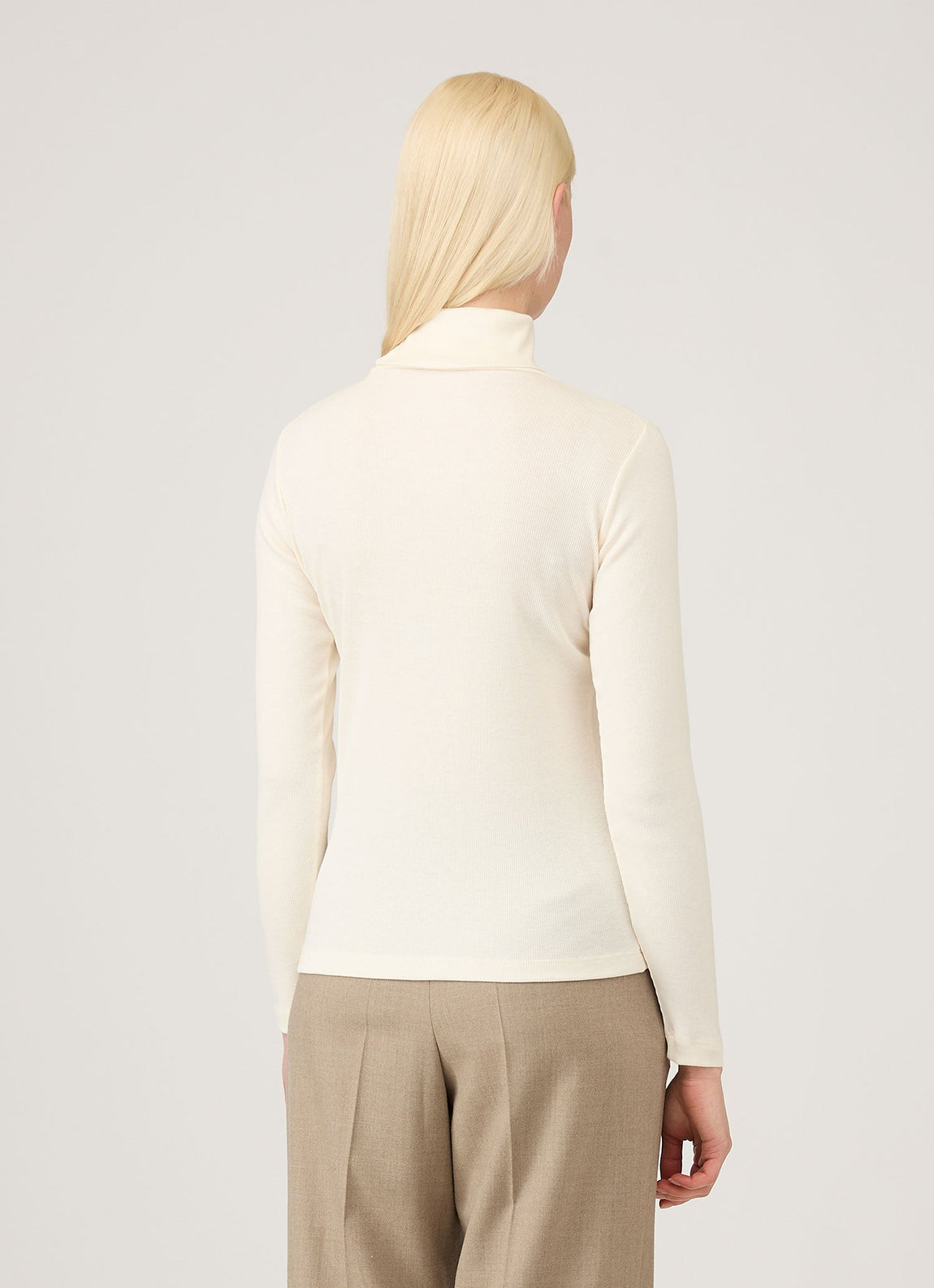 Women's Ribbbed Roll Neck in Ecru