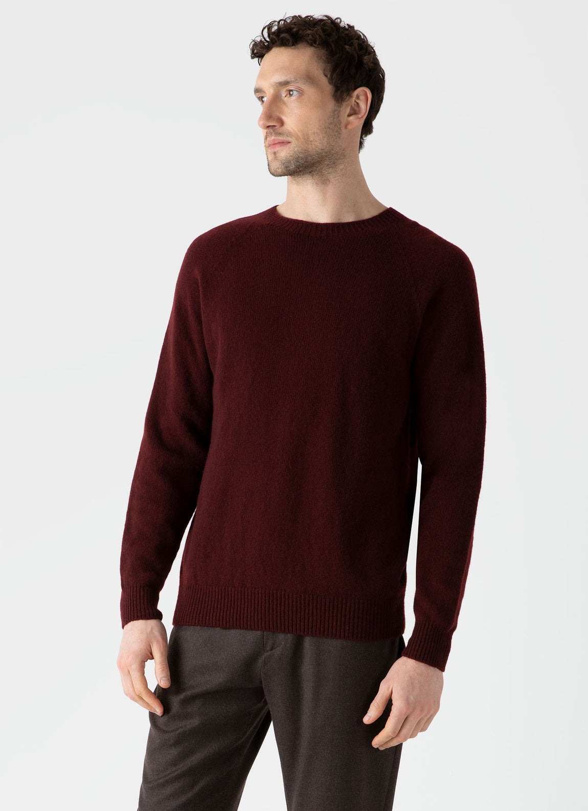 Men's Lambswool Crew Neck Jumper in Maroon