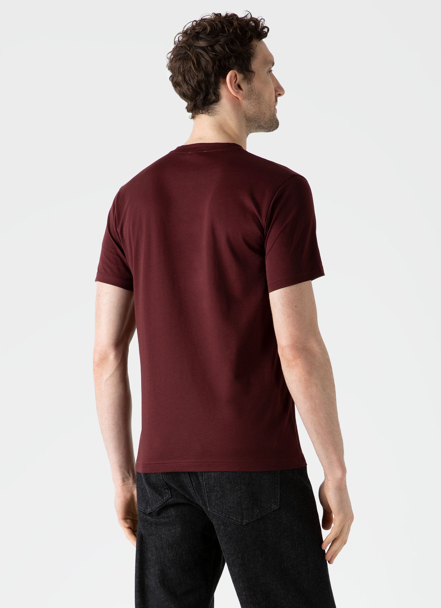 Men's Riviera Midweight T-shirt in Maroon