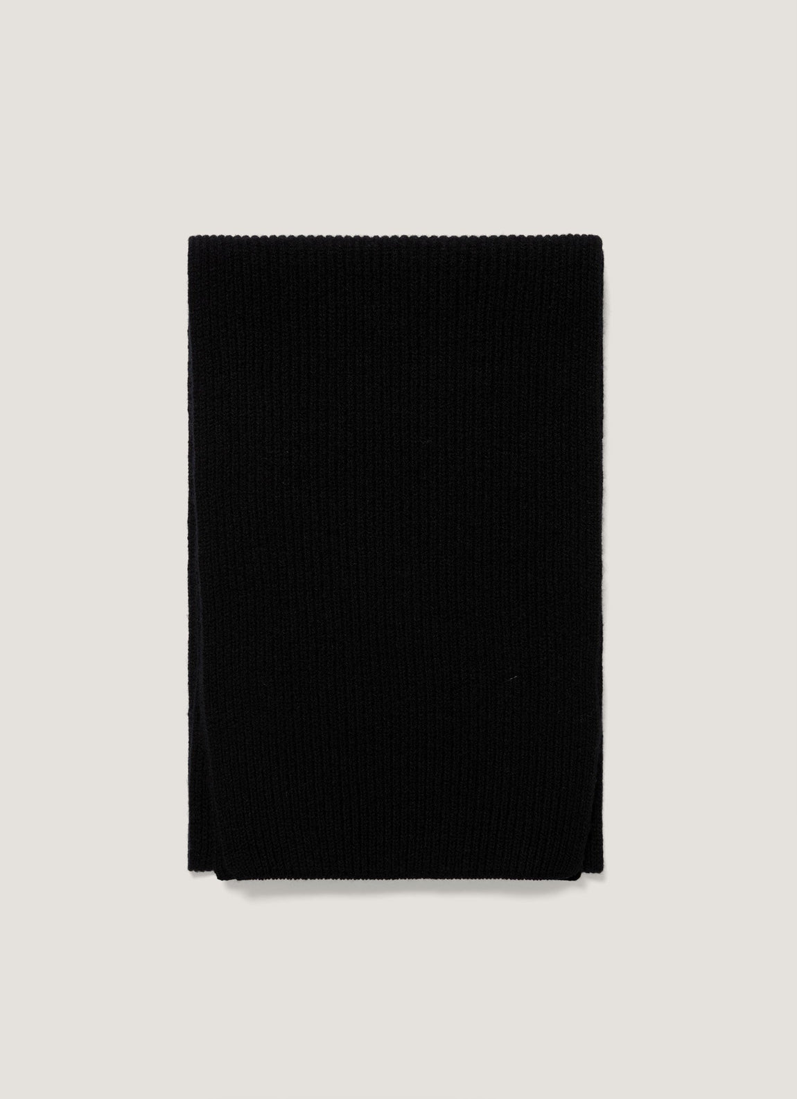 Cashmere Ribbed Scarf in Black