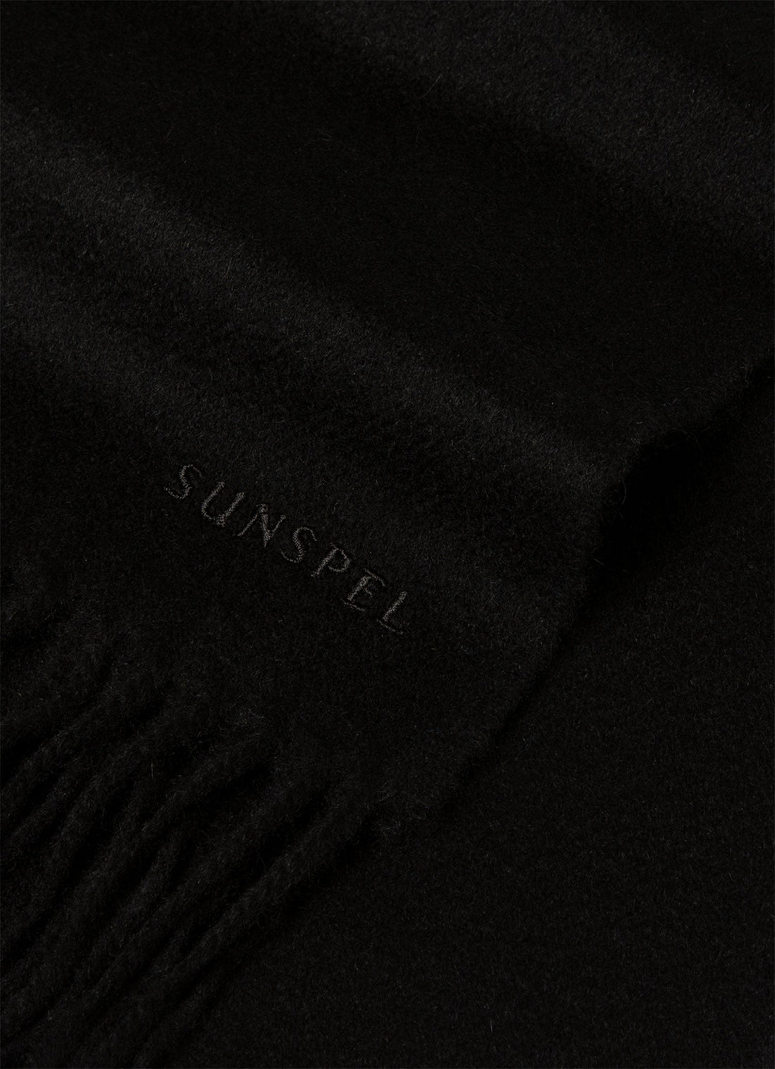 Men's Cashmere Scarf in Black