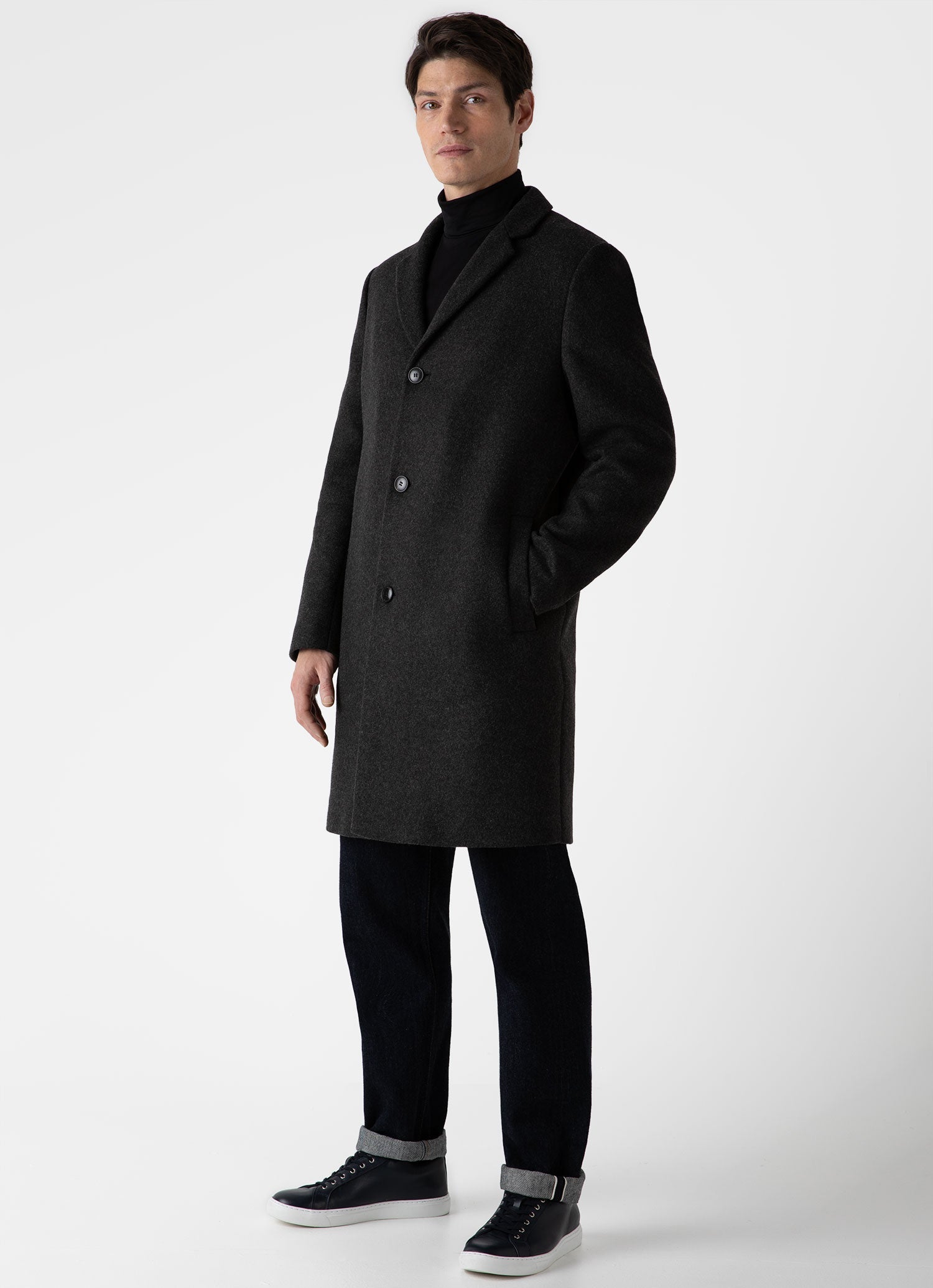 Men's Wool Cashmere Overcoat in Charcoal Melange | Sunspel