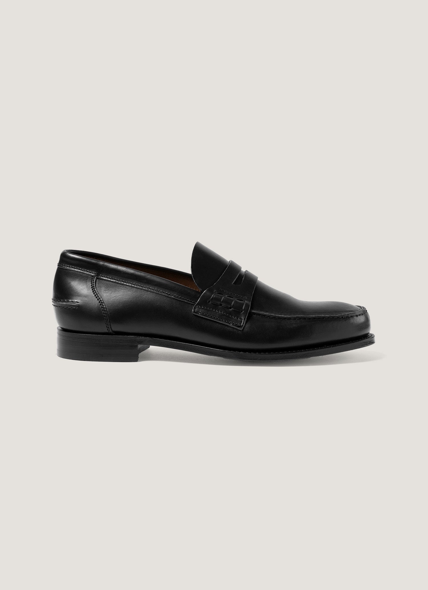 Men's Leather Loafer in Black | Sunspel