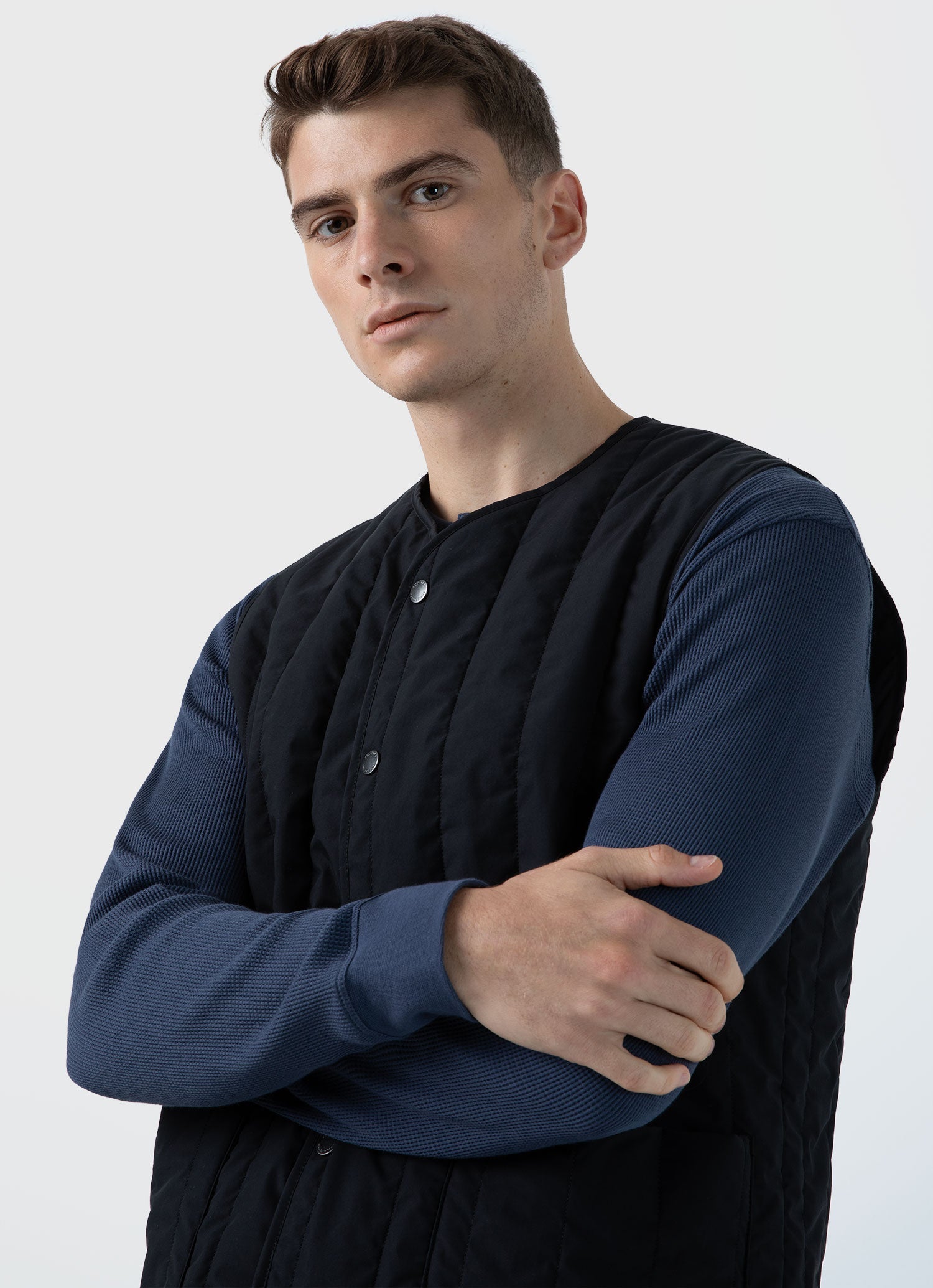 Men's Quilted Liner Gilet in Black | Sunspel