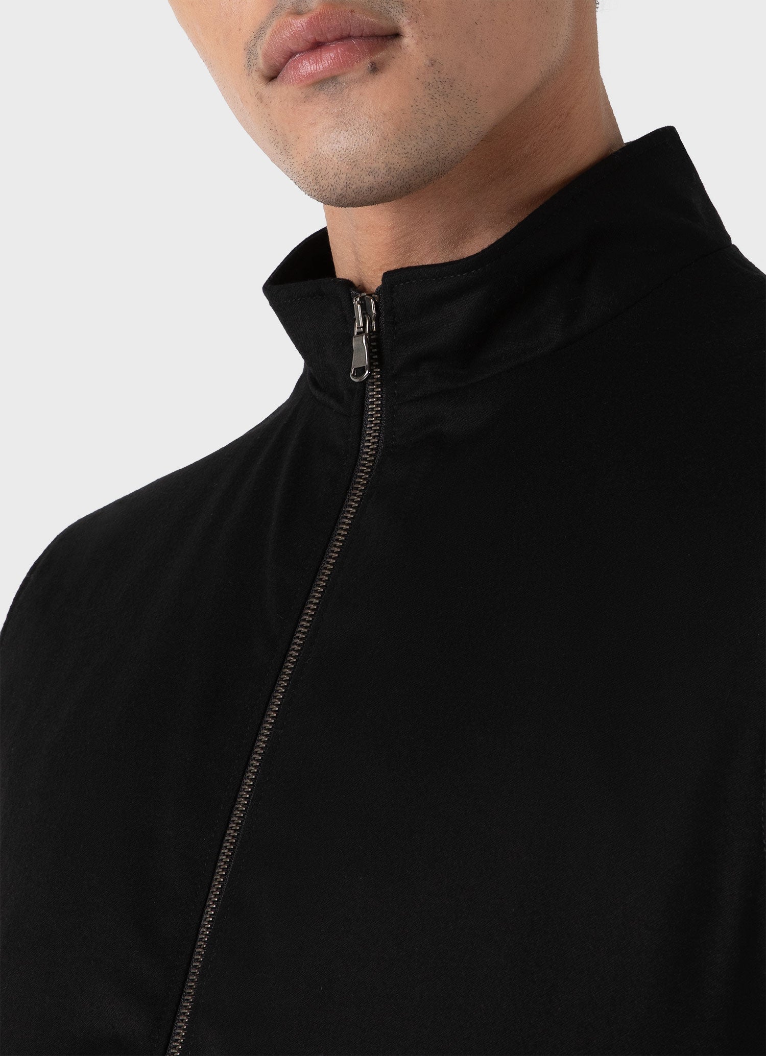 Men's Insulated Wool Gilet in Black | Sunspel