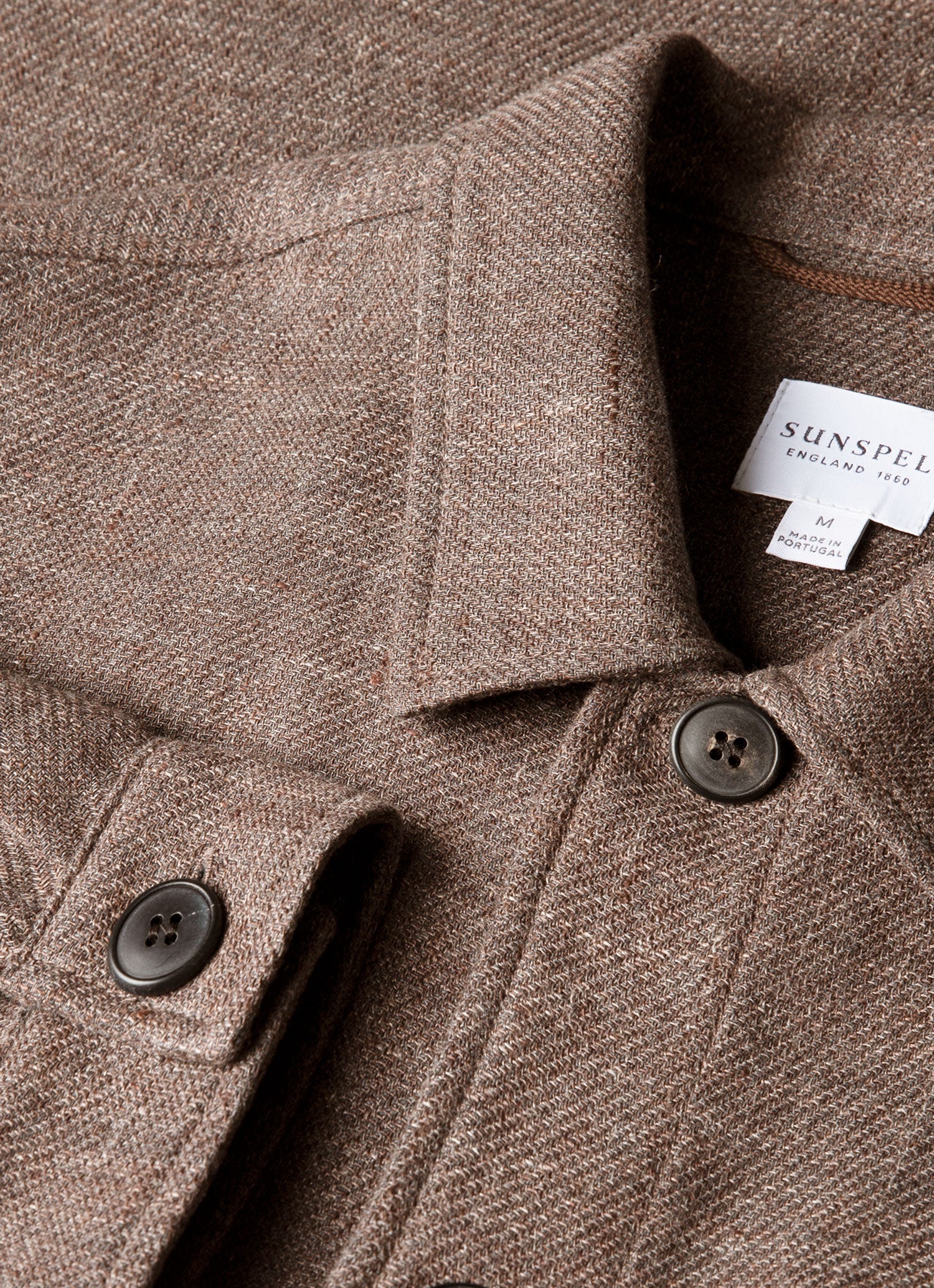 Men's Cotton Linen Twill Twin Pocket Jacket in Dark Cedar | Sunspel