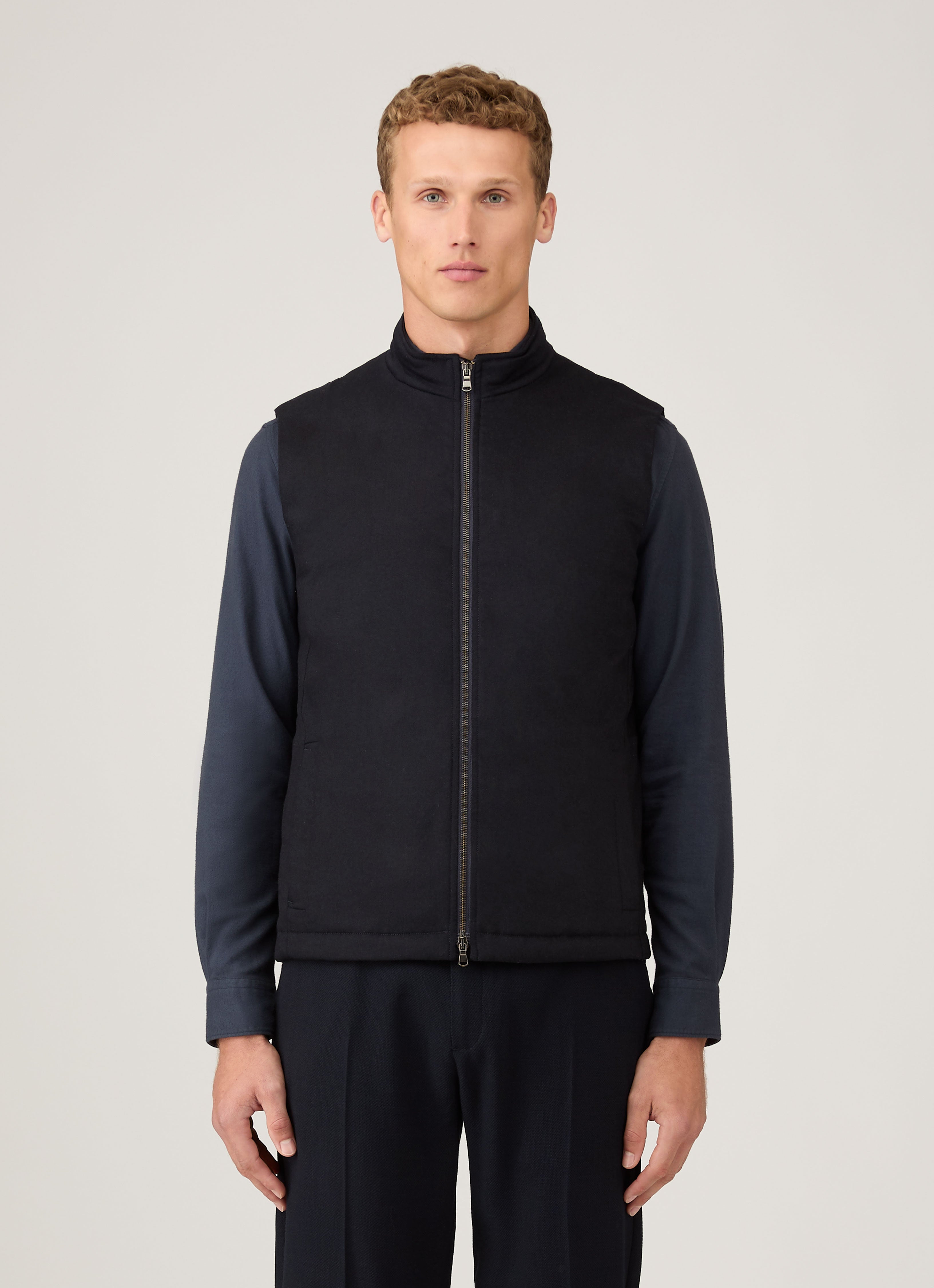 Men's Wool Cashmere Gilet in Navy | Sunspel