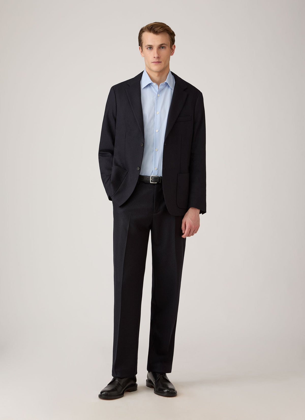 Men's Wool Cashmere Flannel Two-Piece Suit in Navy
