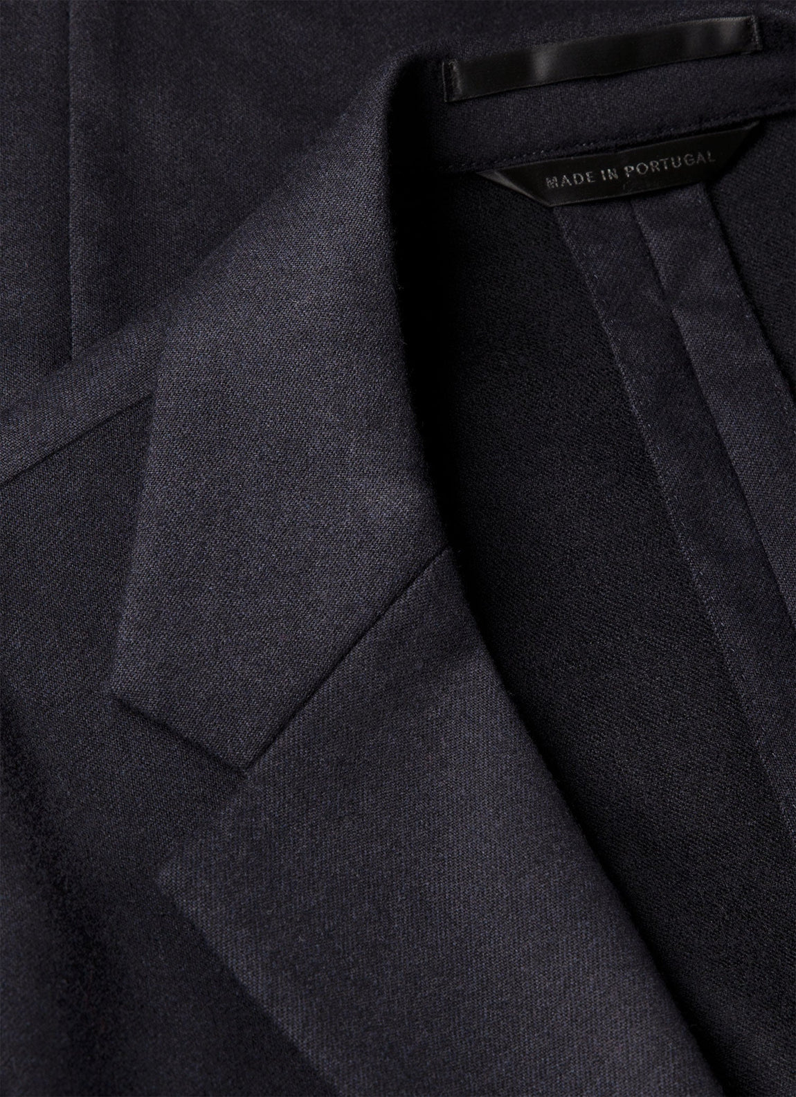 Men's Wool Cashmere Flannel Two-Piece Suit in Navy