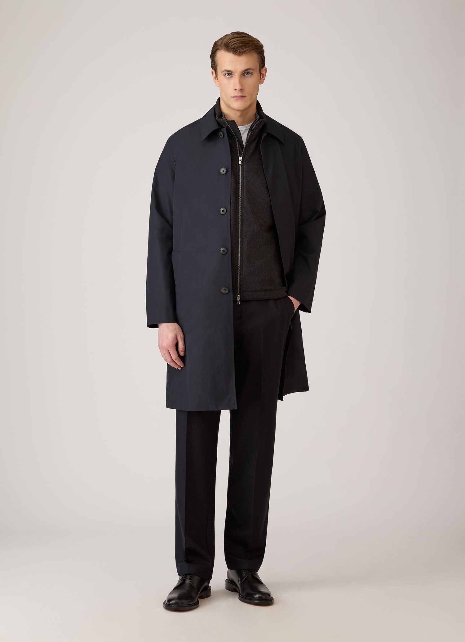 Men's Wool Cashmere Flannel Gilet in Charcoal Melange | Sunspel