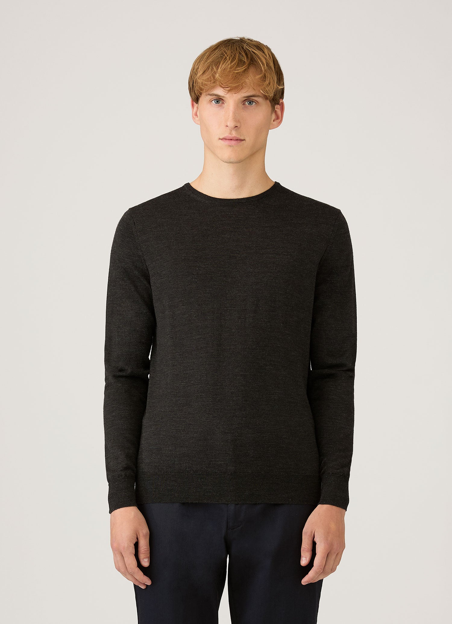 Men's Extra-Fine Merino Crew Neck in Charcoal Melange | Sunspel