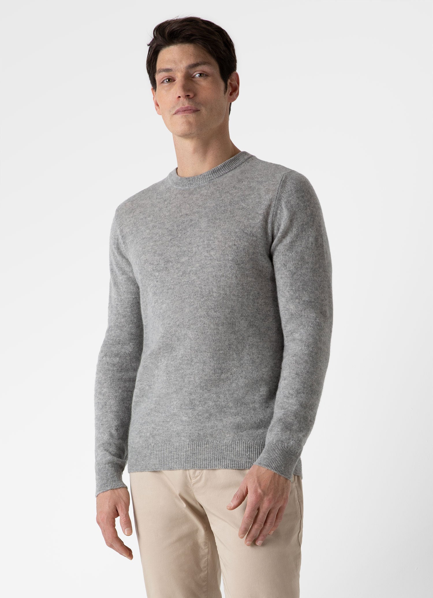 Men's Cashmere Crew Neck Jumper in Grey Melange | Sunspel